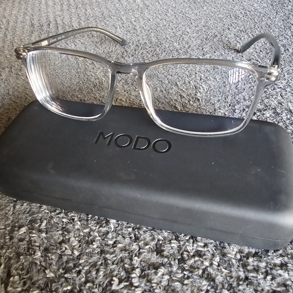 Modo Clear Eyeglasses